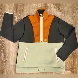 Norwegian brand: Kari Traa Sanne Long Sleeve (no drawstring)